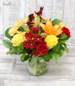 9 mixed autumn flowers with vase
