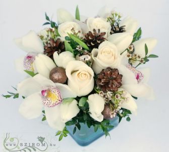 Winter Glaskubus (Rosen, Orchideen, Tulpen, 19 Stämme)