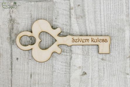 key to my heart wooden title (10cm)