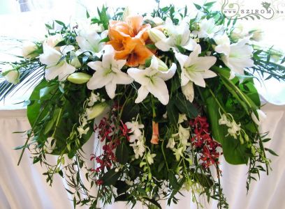 Main table centerpiece (roses, lilies, dendrobium, amaryllis, spider orchids, red, white) , Ybl Palace, wedding