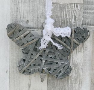 Braided hanging butterfly (12x15cm)