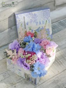 nyári pasztell virágos virágdoboz (13 szálas box)