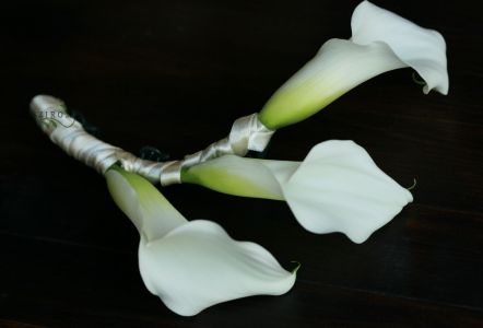 hair flowers, calla lilies (white)