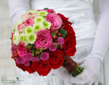 Bridal Bouquet Bidermeier (Rose, Hypericum, English Rose, Santin, Aster, Red, Pink Purple, Green)