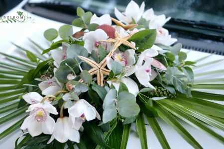 oval car flower arrangement with orchids (white)