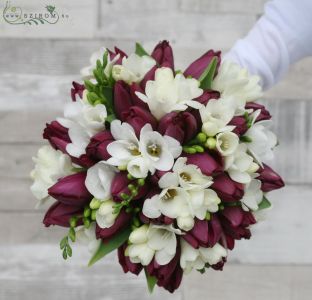 Bridal bouquet with tulips and freesias (white, purple) spring