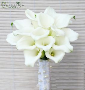 Bridal bouquet of calla lilies (white)