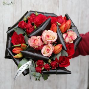 Modern bouquet of roses and tulips, red, orange colors (20 stems)