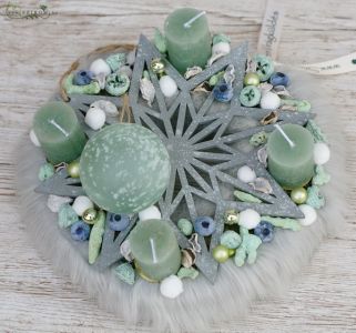 Szürke szőrmés, csillagos adventi koszorú  (30 cm)