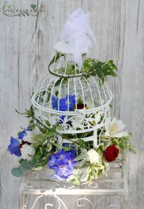 Flowers in cage, Marriott Budapest (delphinium, alstroemeria, spray rose, amber), wedding