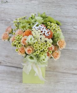bouquet with small flowers in paper-vase (20 st)
