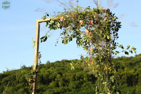 Wedding gate with wild flowers (wild, seasonal flower, green)
