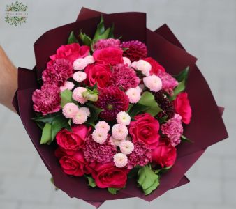 Bordó-pink csokor, dáliával, rózsával 25 szál