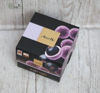 ChocoMe Raffinnée liofilizált feketeribizli kékáfonyás joghurttal és fehércsokoládéval drazsírozva 120g