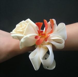 Ansteckblume