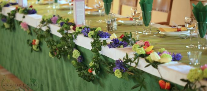 Main table centerpiece (passion flower, spring flowers, orange, blue) Balaton, wedding