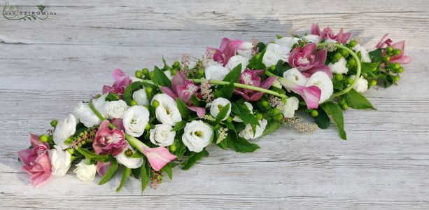Main table centerpiece (orchid, lisianthus, calla, hypericum, white, pink, green), wedding