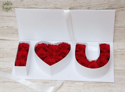 I love U doboz örökrózsából (18 szál )