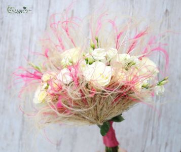 Fan bouquret with stipa grass, with 10 flowers
