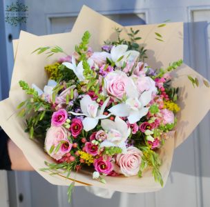 Luxuriöses Bouquet mit rosa Blüten (40 Stiele)