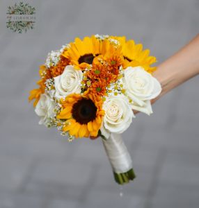 Bridal bouquet (sunflower, rose, chamomile, santini; yellow, white)