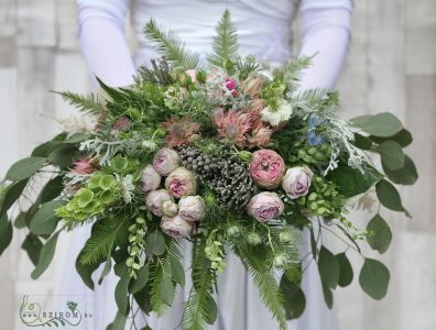 Menyasszonyi csokor rustic garden, ovális csokor (angol rózsa,molucella,mini protea, rózsaszín