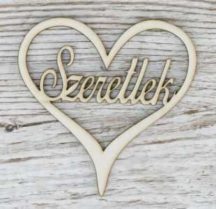 Szeretlek szívben fa felirat (10cm)