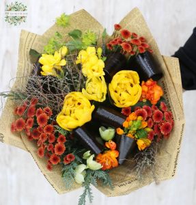 Spring flowers yellow bouquet