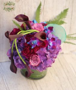 Hortenziás kálás virágtál orchideával (15 szál)