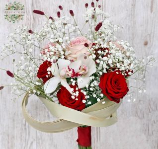 Rote Rosen Wolke mit Orchideen (11 Stiele + kleine Blüten)