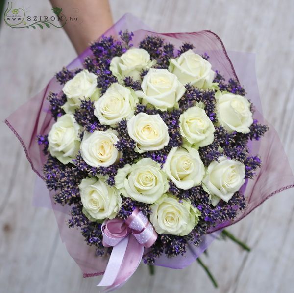 flower delivery Budapest - 15 White roses with lavander