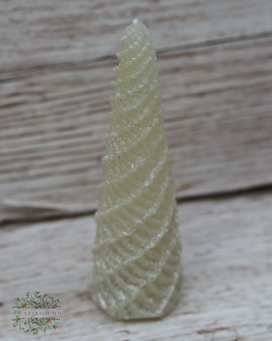 Blumenlieferung nach Budapest -  Geformte Kerze  16 cm