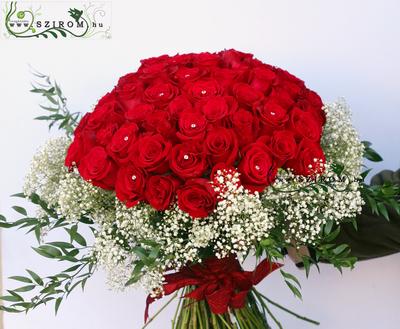 flower delivery Budapest - 60 red roses with baby's breath