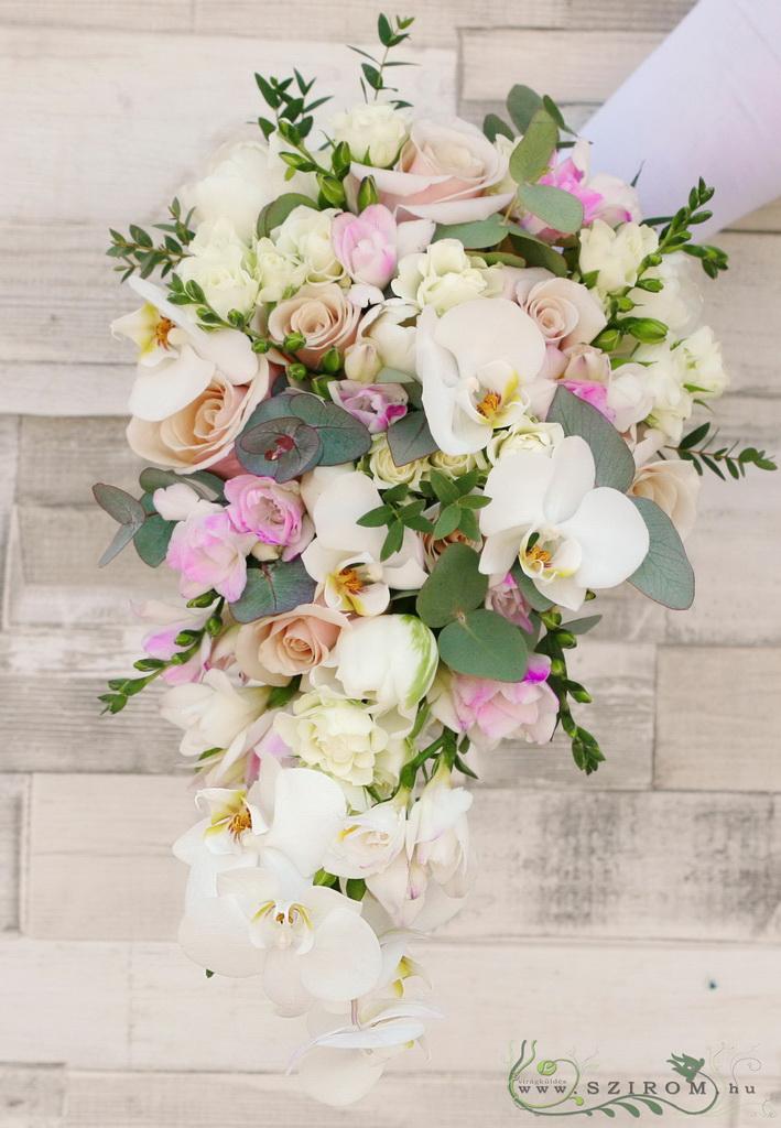 flower delivery Budapest - Bridal bouquet pastel cascade (pink, white)