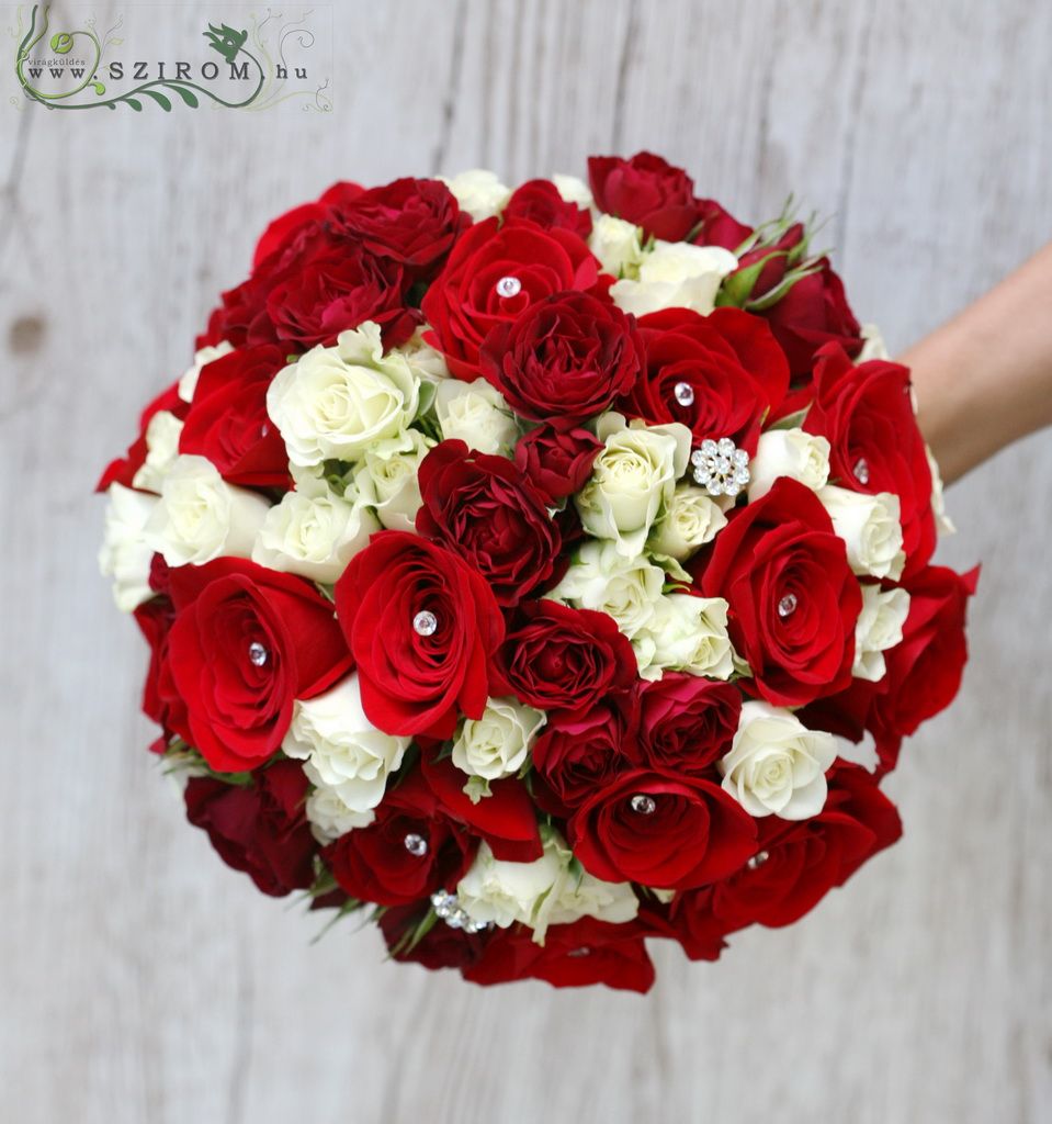 flower delivery Budapest - Bridal bouquet (rose, spray rose)