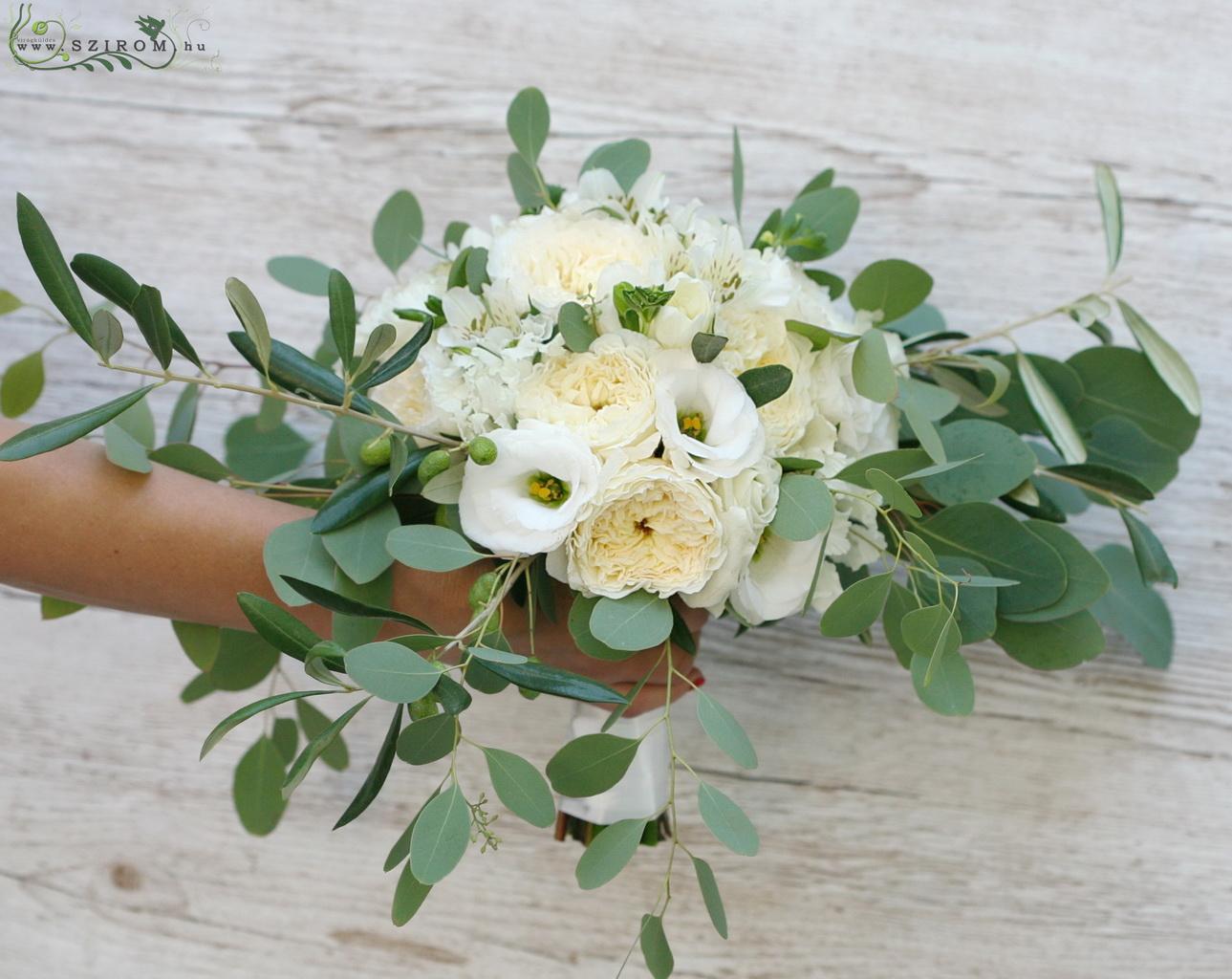 flower delivery Budapest - bridal bouquet (david austin roses, lizianthus, white)