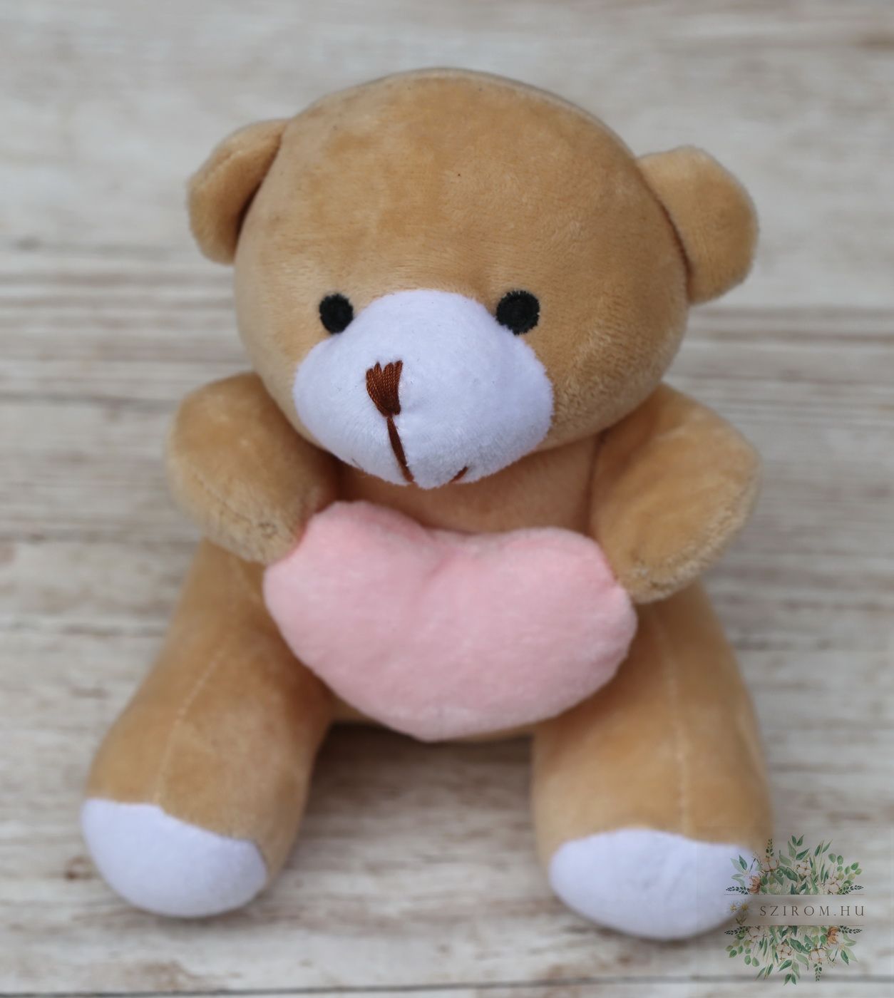 flower delivery Budapest - brown teddy bear with pink heart (17cm)