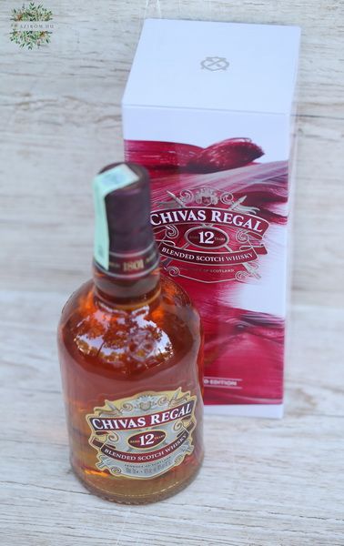 Virágküldés Budapest - Chivas Regal 0.7l
