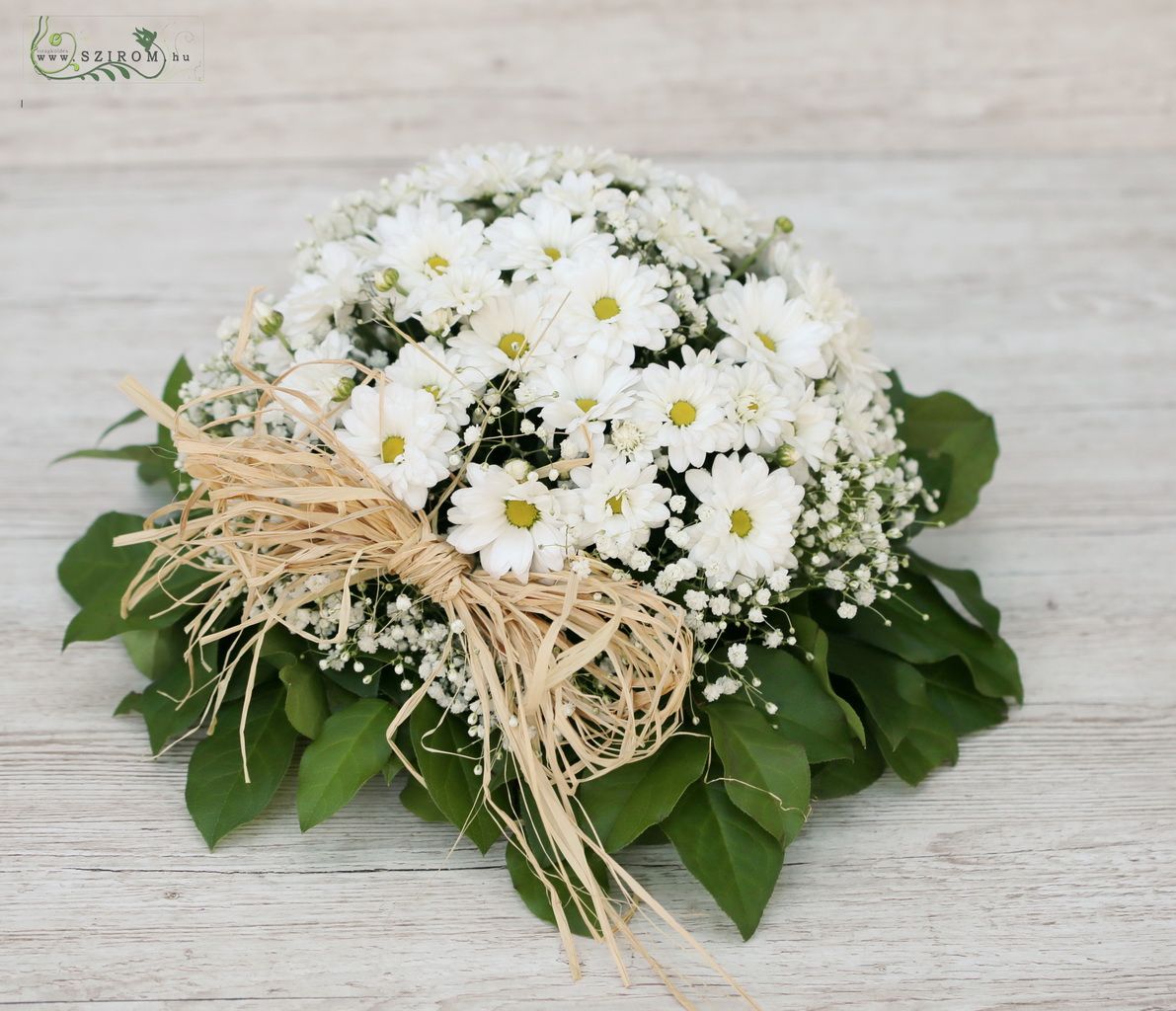 flower delivery Budapest - hemispherical car flower arrangement (white, chrysanthemum)