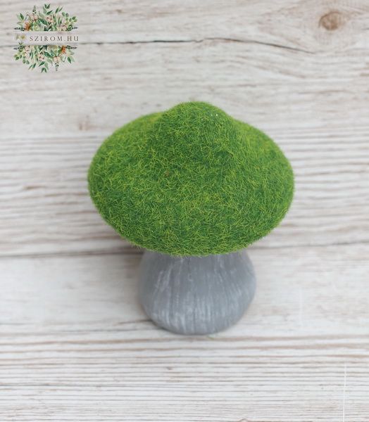 flower delivery Budapest - mushroom figure  12cm