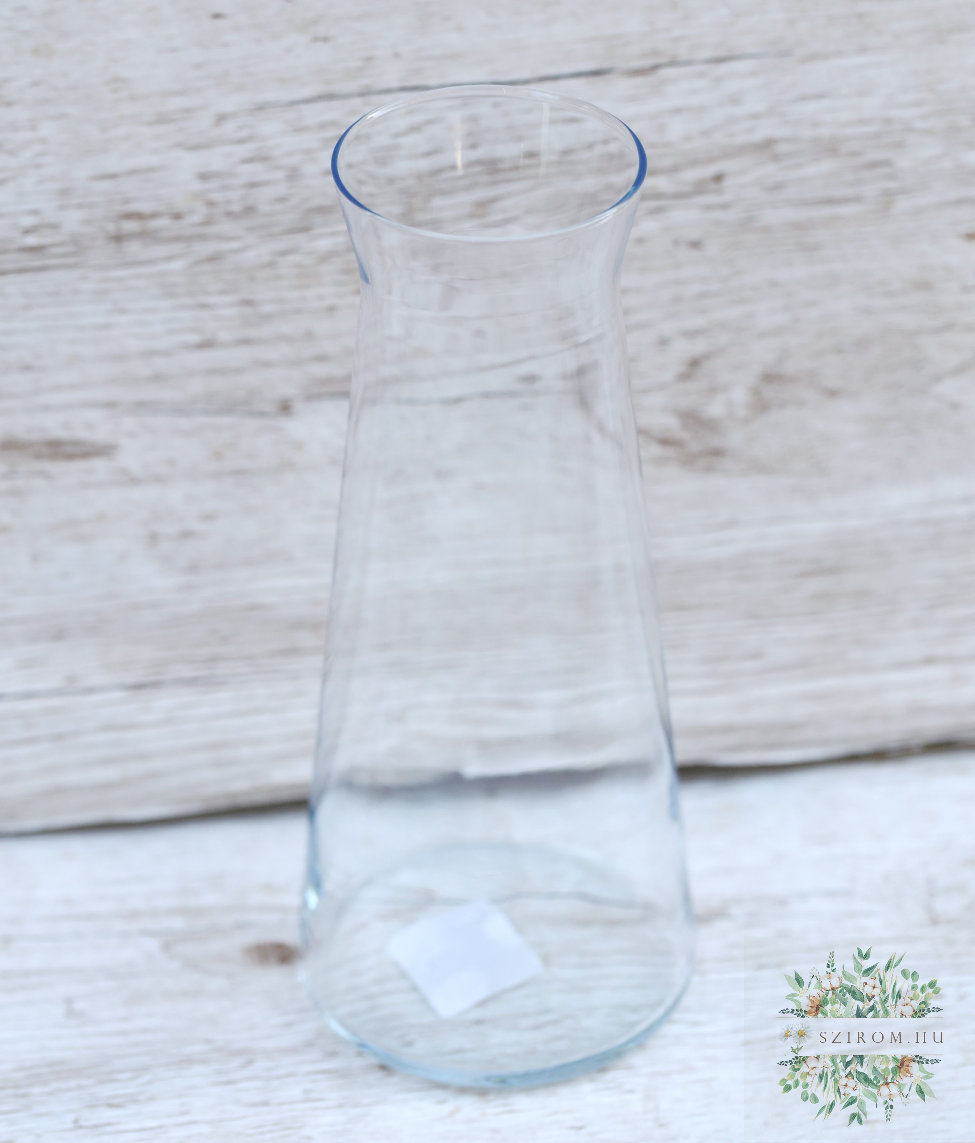 flower delivery Budapest - oblong glass vase (25 cm)