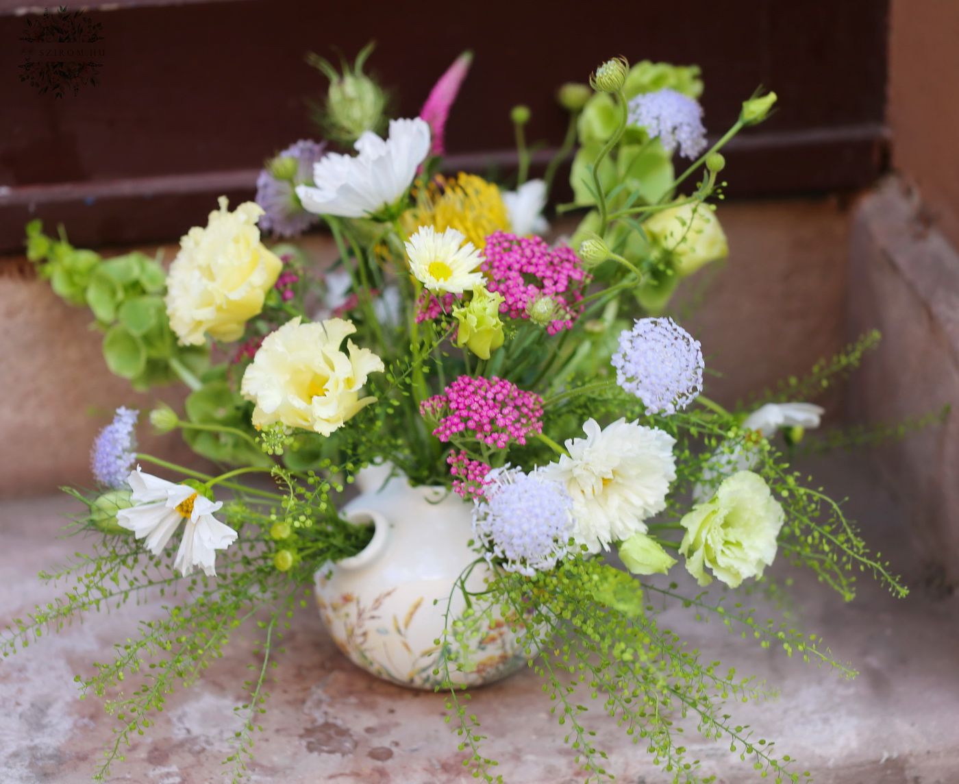 Blumenlieferung nach Budapest - Kleine holländische Vase mit Sommerblumen
