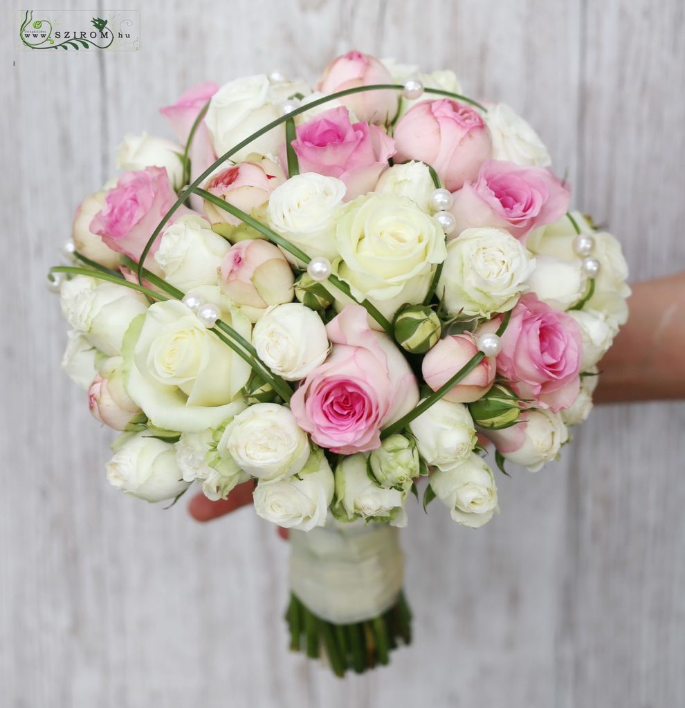 flower delivery Budapest - bridal bouquet (rose, spray rose, white, pink)