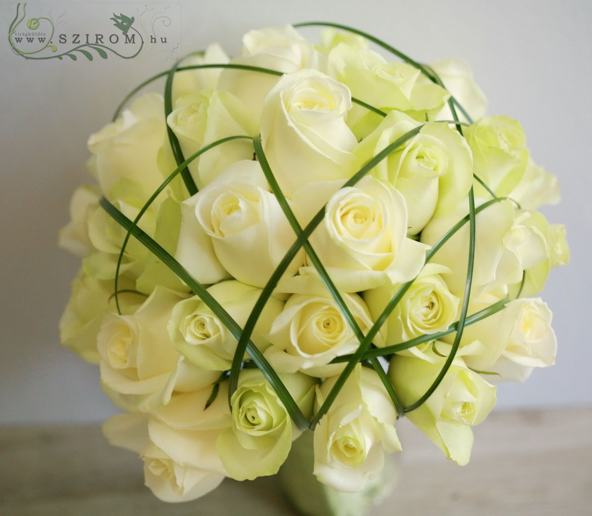 flower delivery Budapest - bridal bouquet (rose, white)