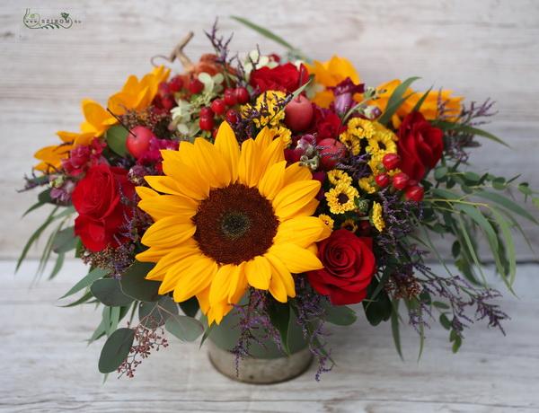 flower delivery Budapest - Autumn rustic flower arrangement with pumpkin (30 stems)