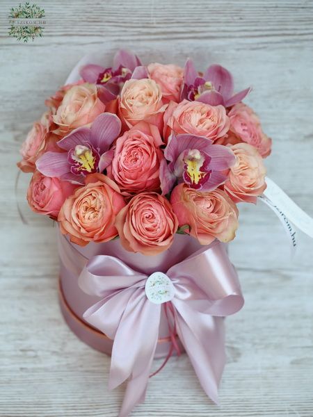 flower delivery Budapest - Rose - orchid cylinder box (24 stems)