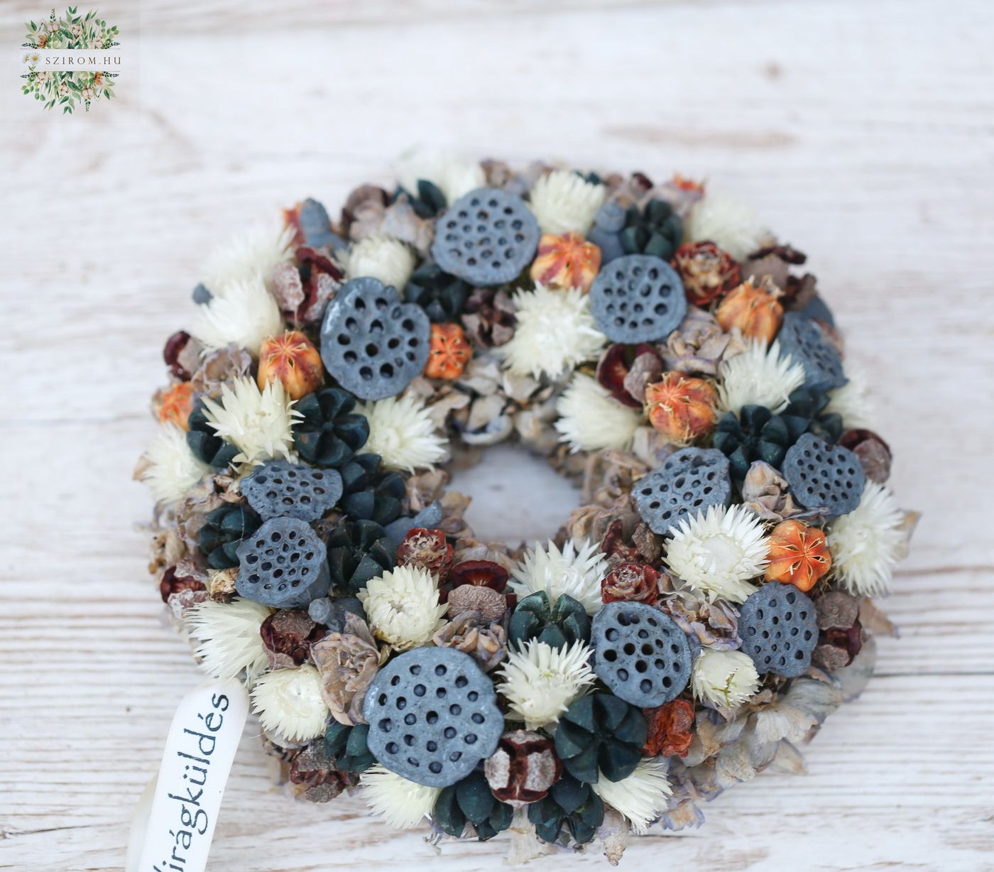 Blumenlieferung nach Budapest - Trockenblumenkranz (23cm)