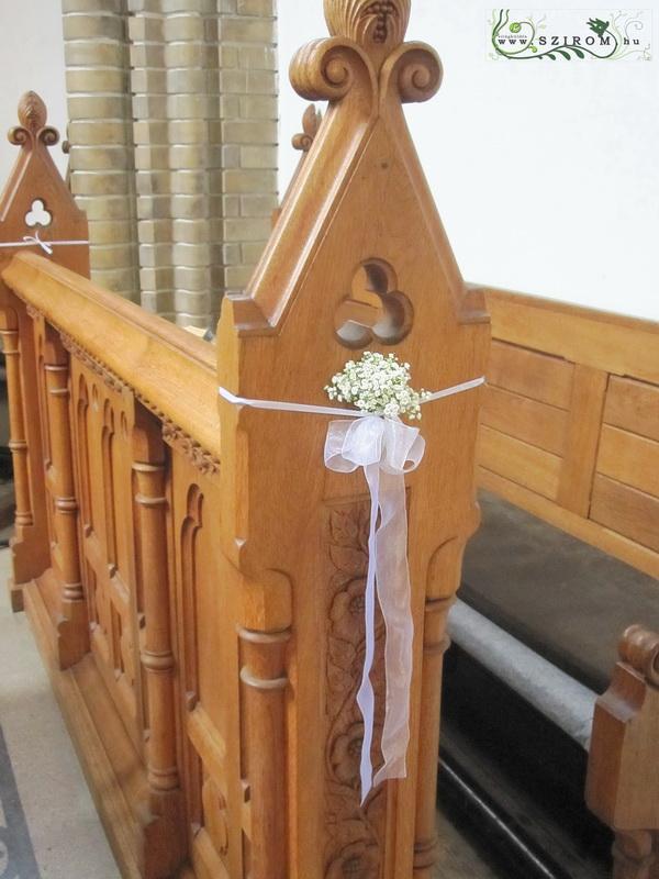 flower delivery Budapest - church flower decor (gypsophila, white), wedding