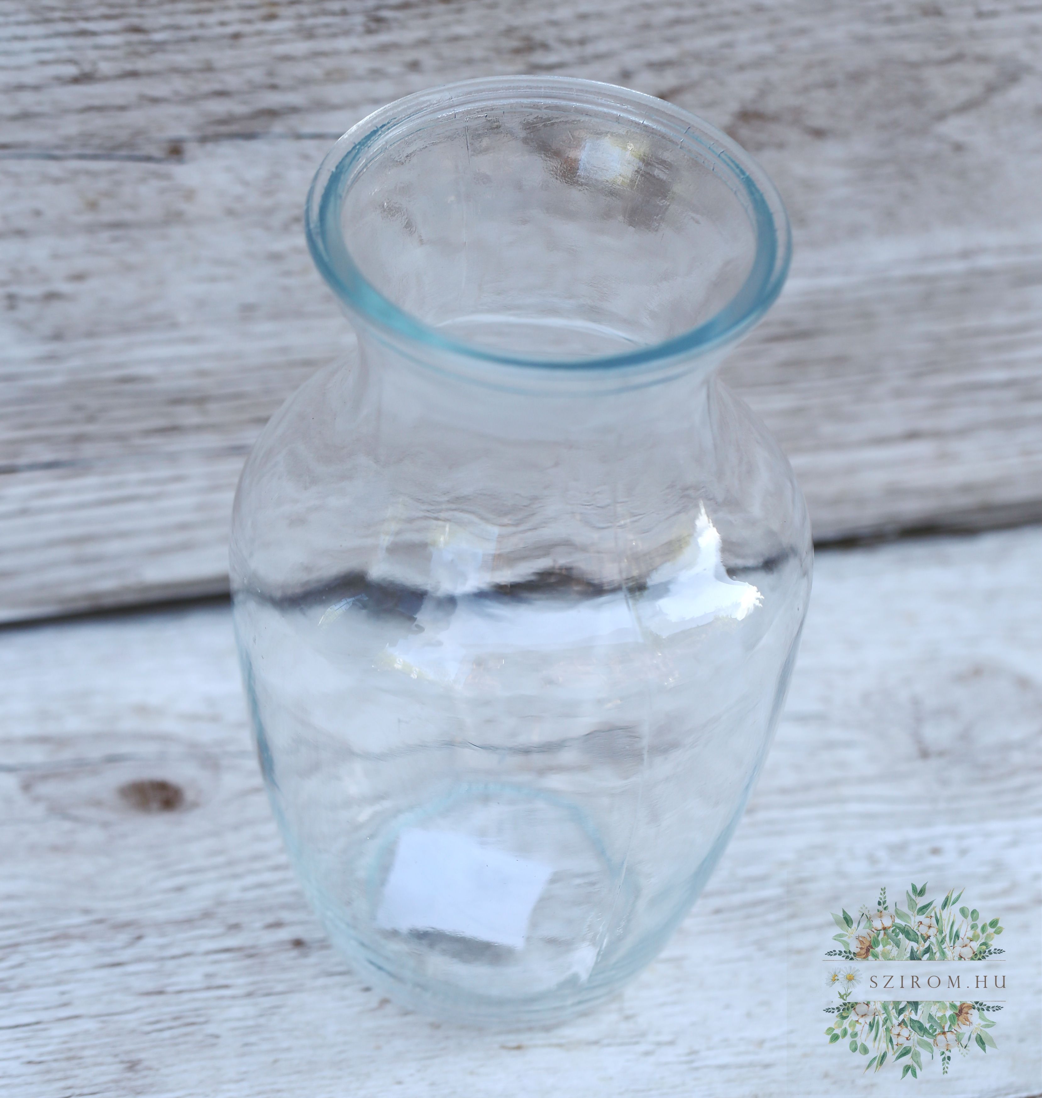 flower delivery Budapest - glass vase (20cm)