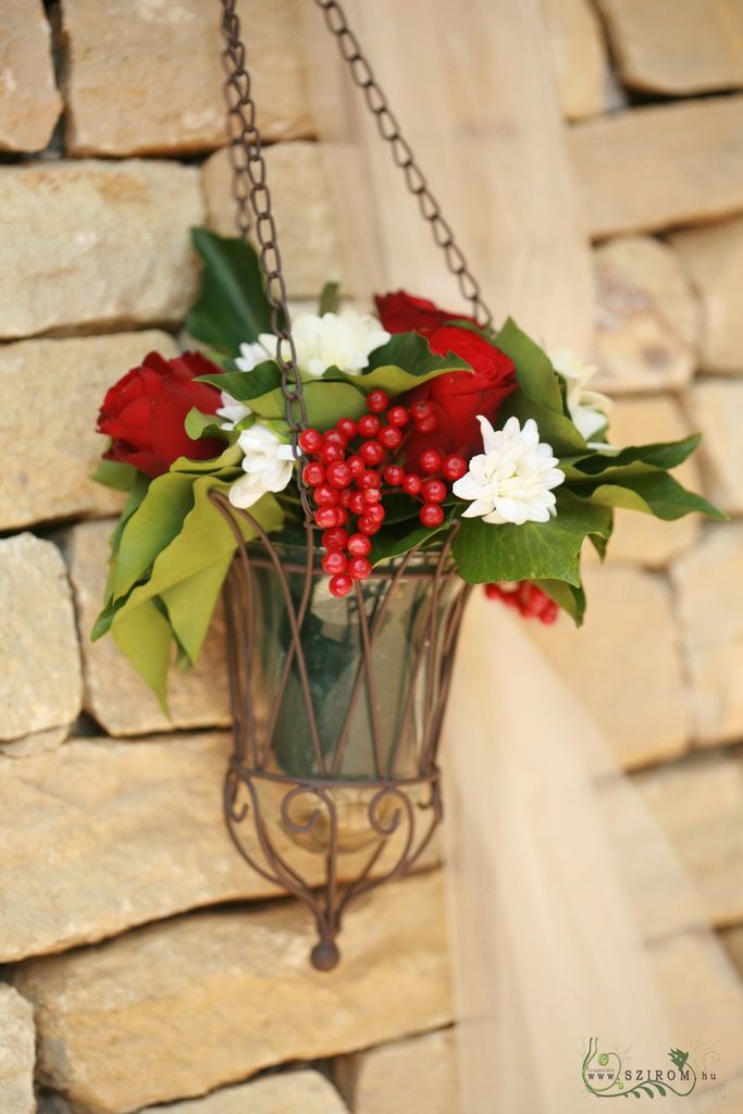 flower delivery Budapest - Flower decor,  Kőhegy restaurant, wedding